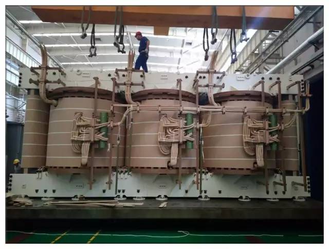 正泰780MVA/220kV超大容量变压器通过权威KEMA试验，赋能绿色能源与工业整流新未来